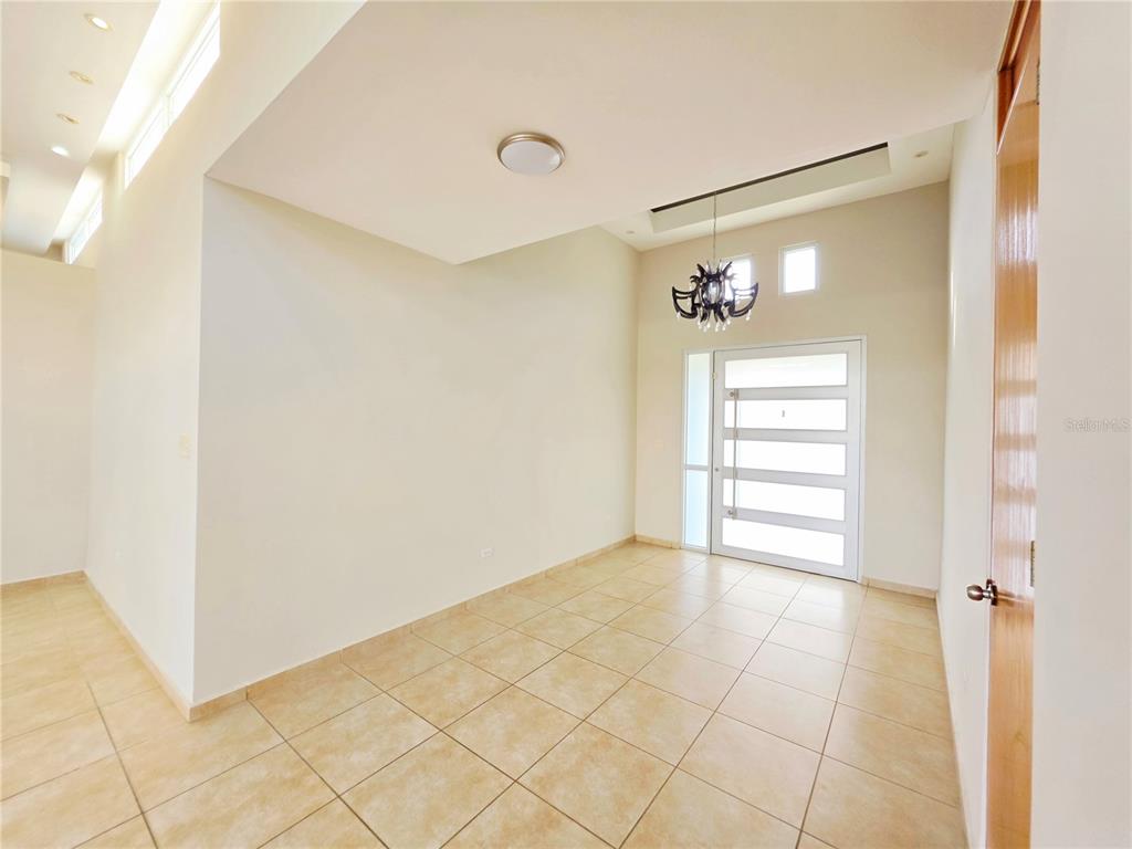 1, Calle Jardin, Gurabo - 15