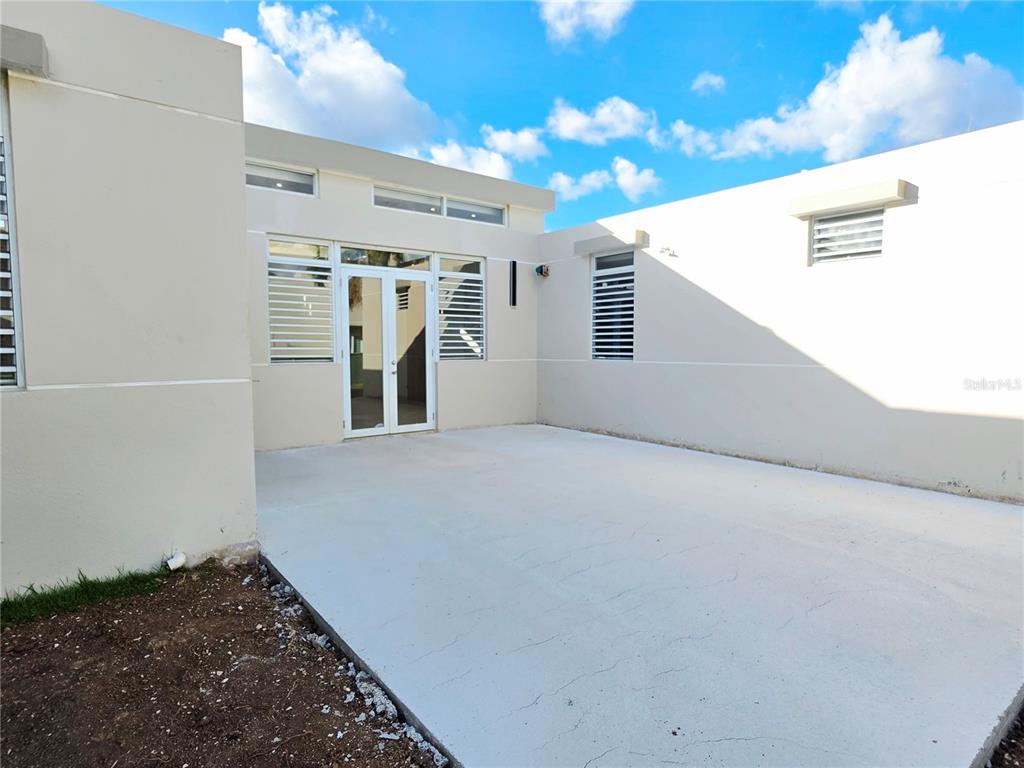 1, Calle Jardin, Gurabo - 17