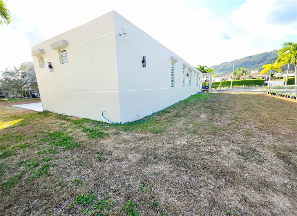 1, Calle Jardin, Gurabo - 18