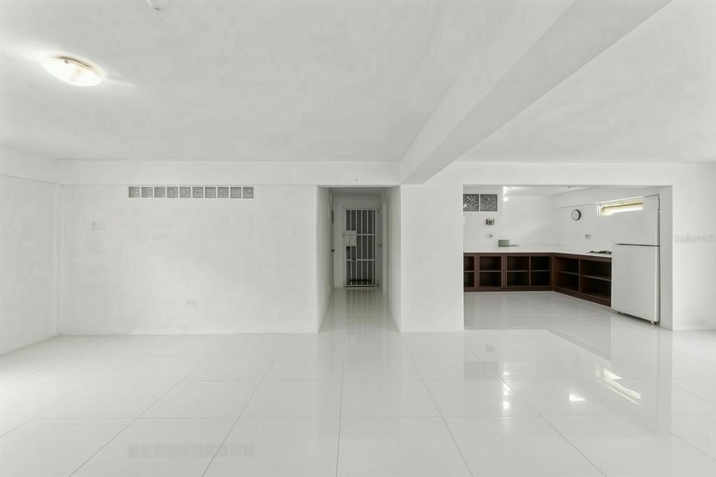 3-b, Calle Kennedy, Dorado - 15