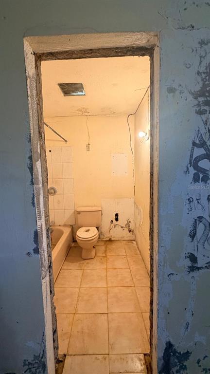171, Yagrumo Street. Barrio Corrales, Aguadilla - 17