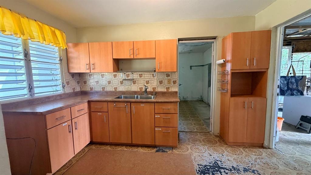 171, Yagrumo Street. Barrio Corrales, Aguadilla - 9