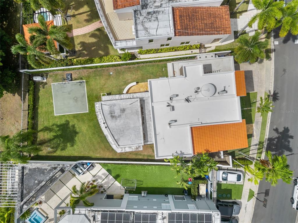 76, 11, Viajera, Guaynabo - 22