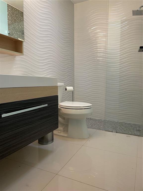 11-7, 7, Alturas De Torrimar, Guaynabo - 12
