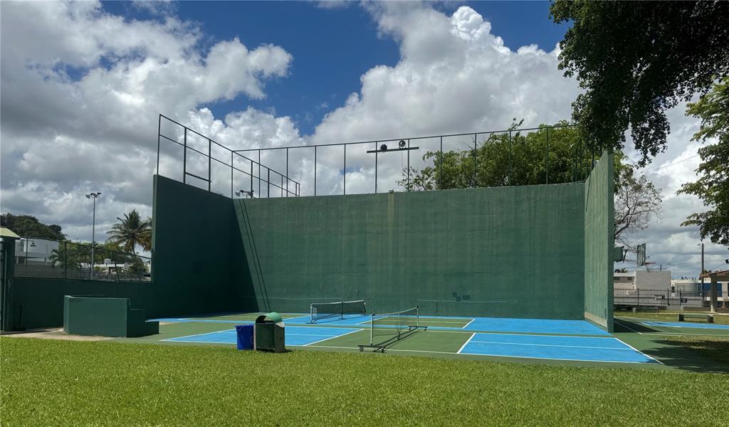 11-7, 7, Alturas De Torrimar, Guaynabo - 16