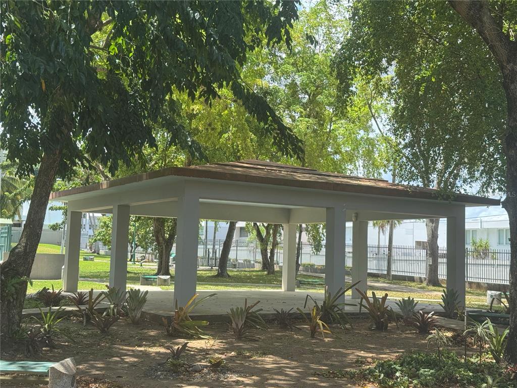 11-7, 7, Alturas De Torrimar, Guaynabo - 19