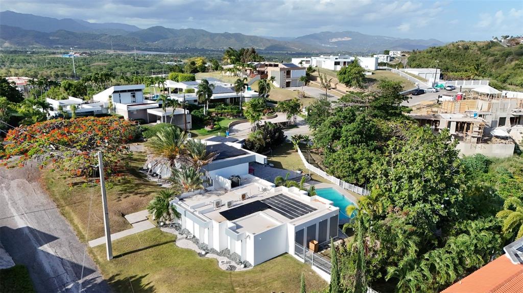 3505, La Santa El Monte, Ponce - 35