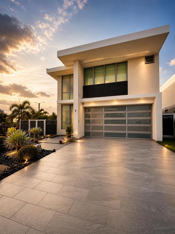 Calle Central Park, Urb. Riviera Village, Bayamon - 1