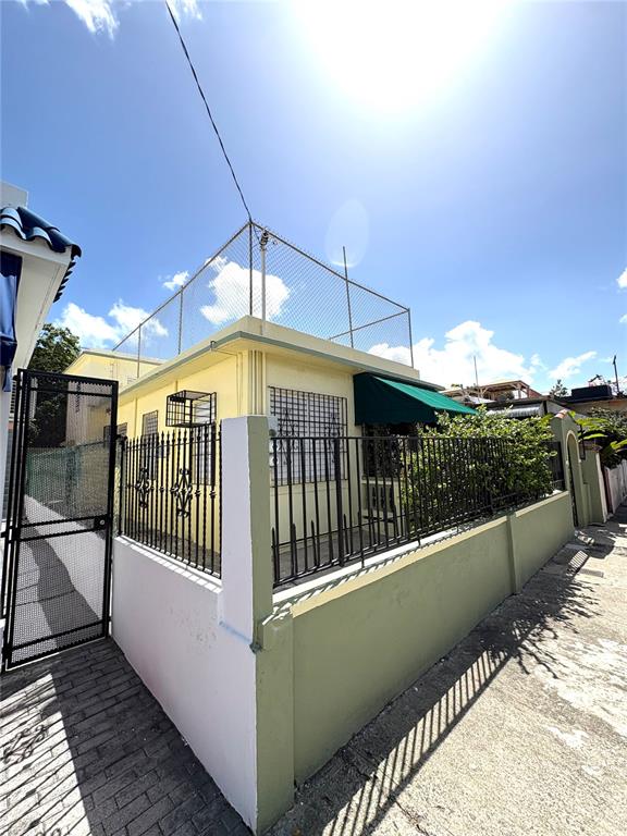 2055, Haydee Rexach, San Juan - 2