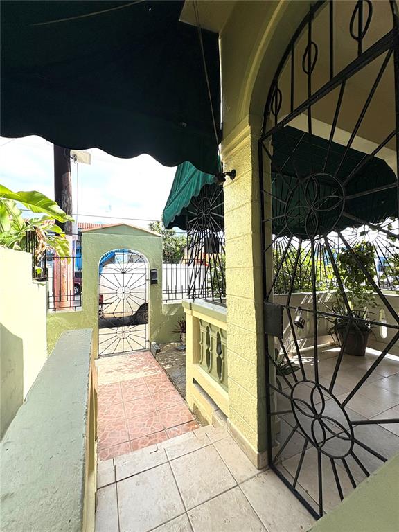 2055, Haydee Rexach, San Juan - 25