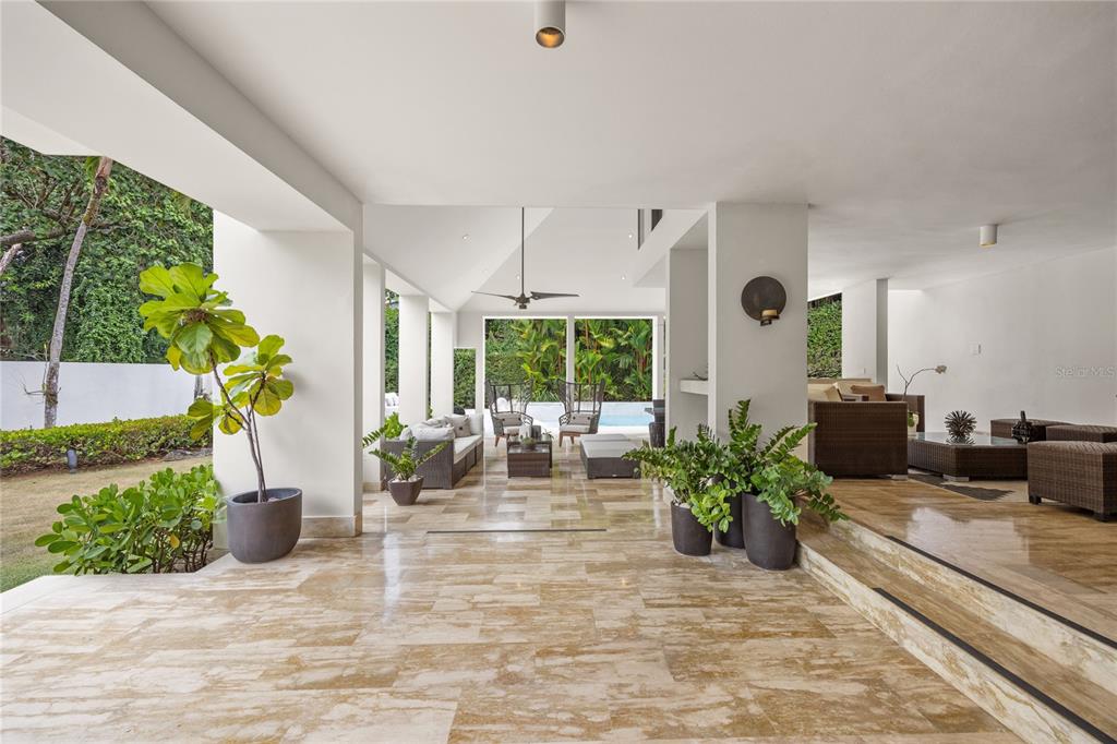 #9 Palma Real, Estancias De Torrimar, Guaynabo - 23