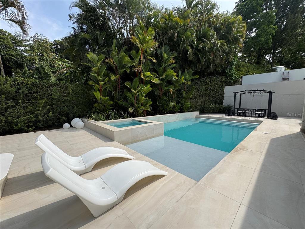 #9 Palma Real, Estancias De Torrimar, Guaynabo - 6