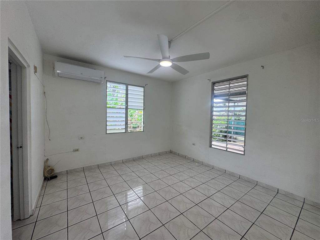 35 X, Colombina, Bayamon - 23
