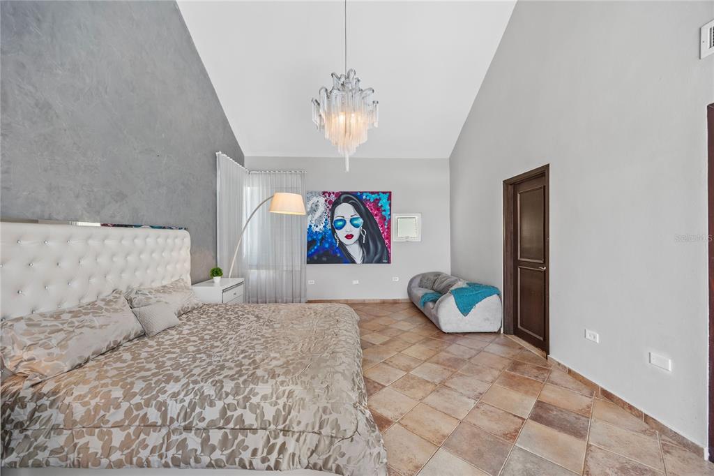 35, Paseo Las Palmas, Dorado - 26