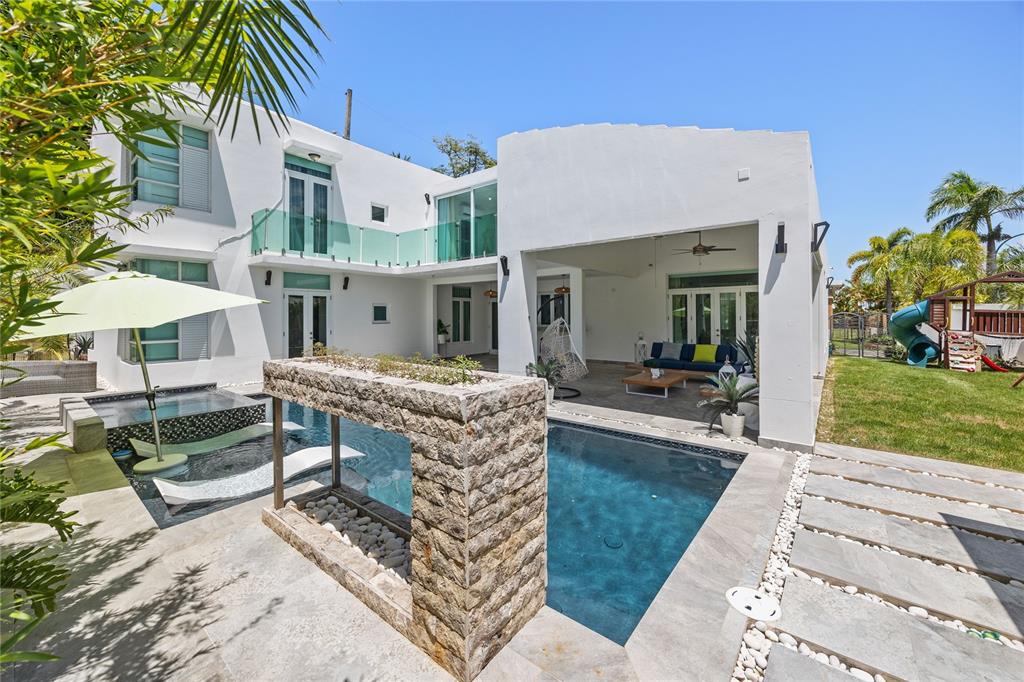 35, Paseo Las Palmas, Dorado - 45