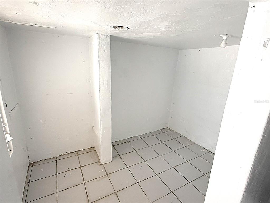 6, 1006, Jose Gandara, San Juan - 13