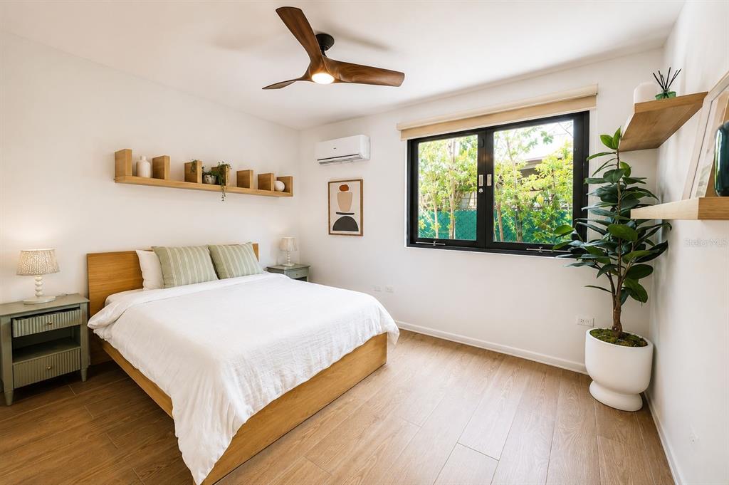60, Soldado Serrano, San Juan - 26