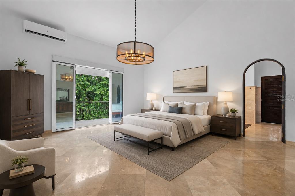 90, Calle Orquidea, San Juan - 18