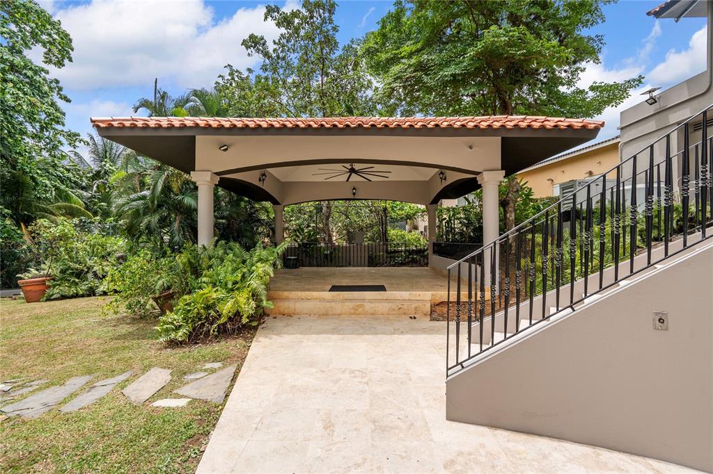 90, Calle Orquidea, San Juan - 32