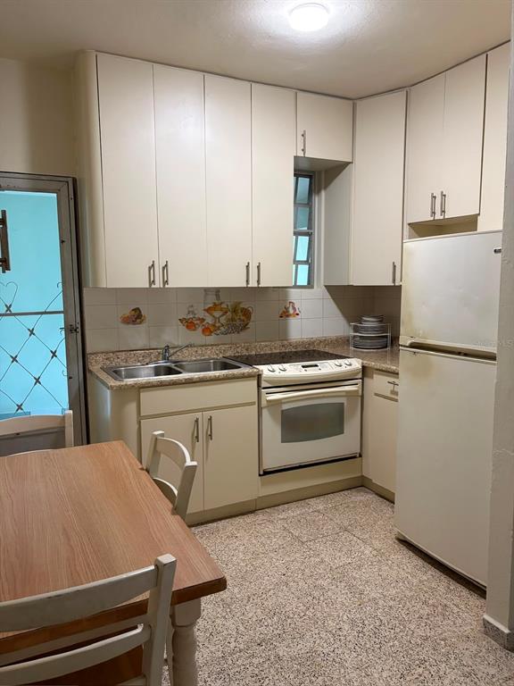 13 Calle Tizol, Urb. El Seco, Mayaguez - 8