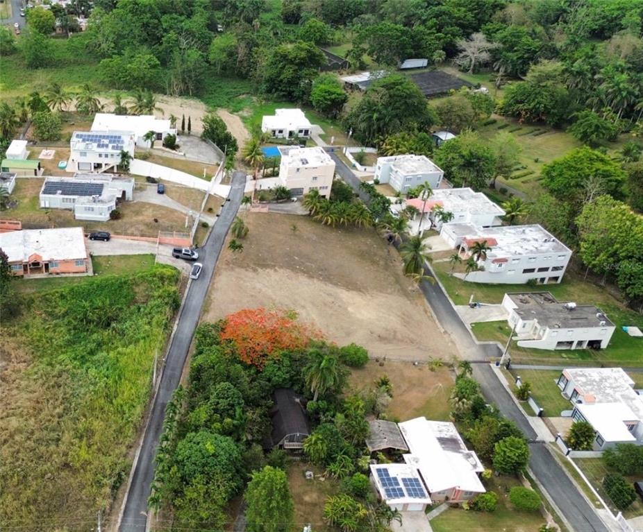 12 Miramelinda St, Paraiso Santa Barbara, Gurabo - 4