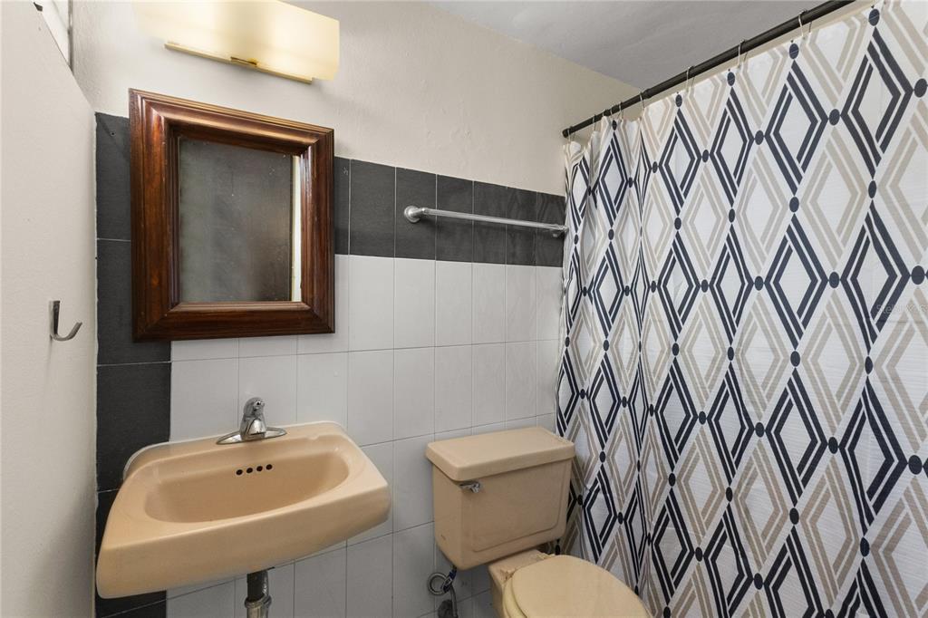 TH2, 111, Calle Doncella, San Juan - 27