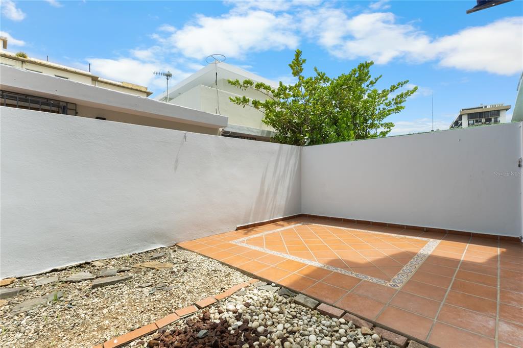 TH2, 111, Calle Doncella, San Juan - 35