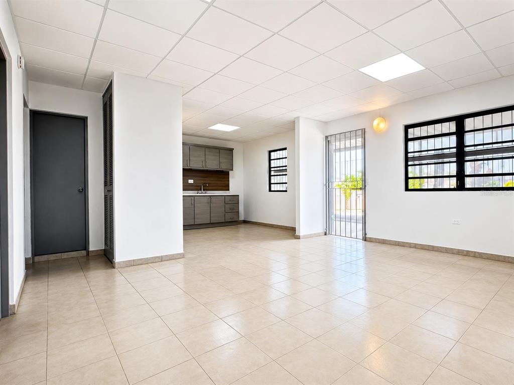 C-51, #1 St. Urb. Villa Arrieta, 2nd Floor, Bayamon - 2