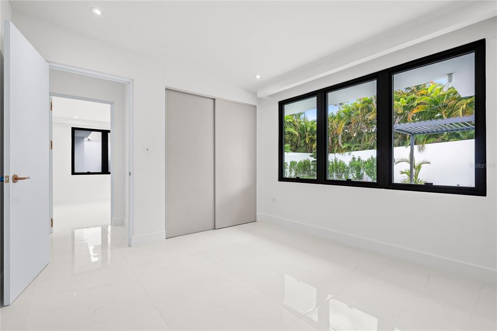 D-1, Sun Valley, Guaynabo - 22