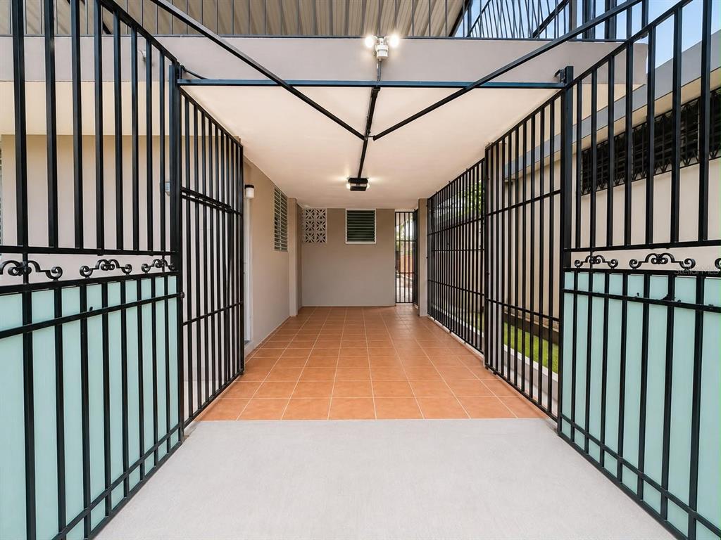 C-51, #1 St. Urb. Villa Arrieta, 1st Floor, Bayamon - 11