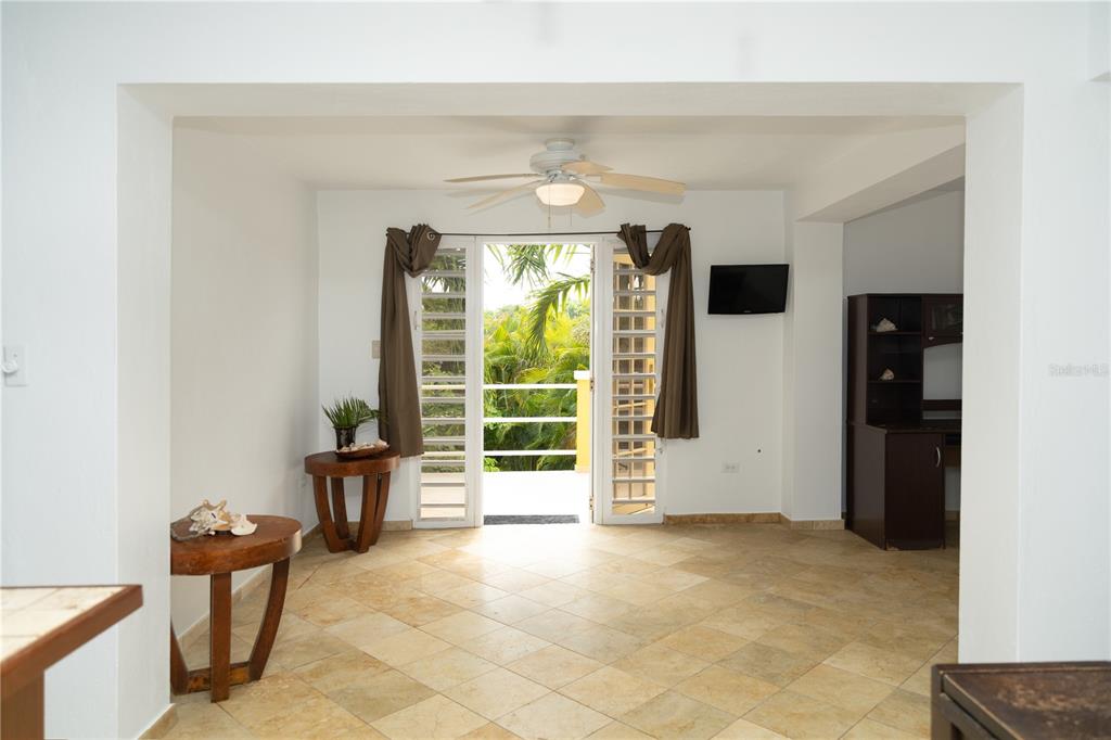 615, Bravos De Boston, Vieques - 7