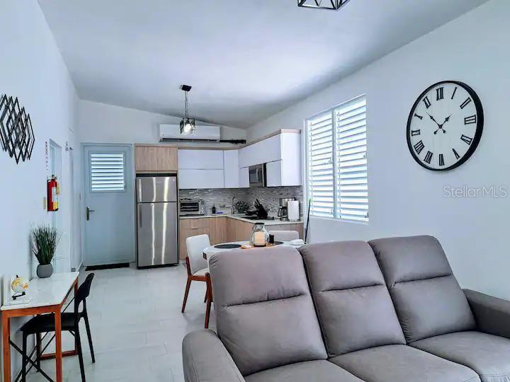 San Miguel Las Palmas / C, Calle Loiza, San Juan - 20