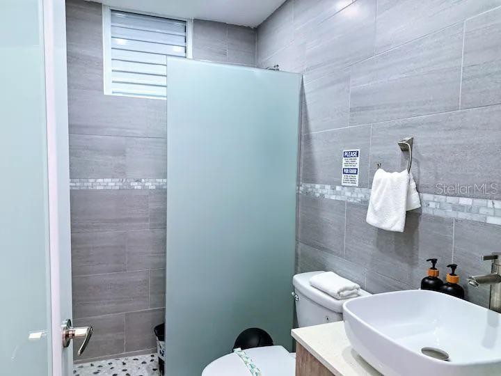 San Miguel Las Palmas / C, Calle Loiza, San Juan - 29