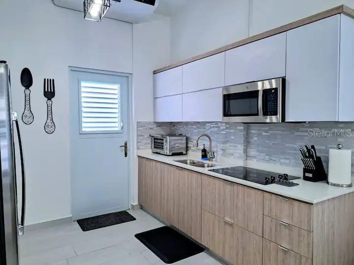 San Miguel Las Palmas / C, Calle Loiza, San Juan - 46