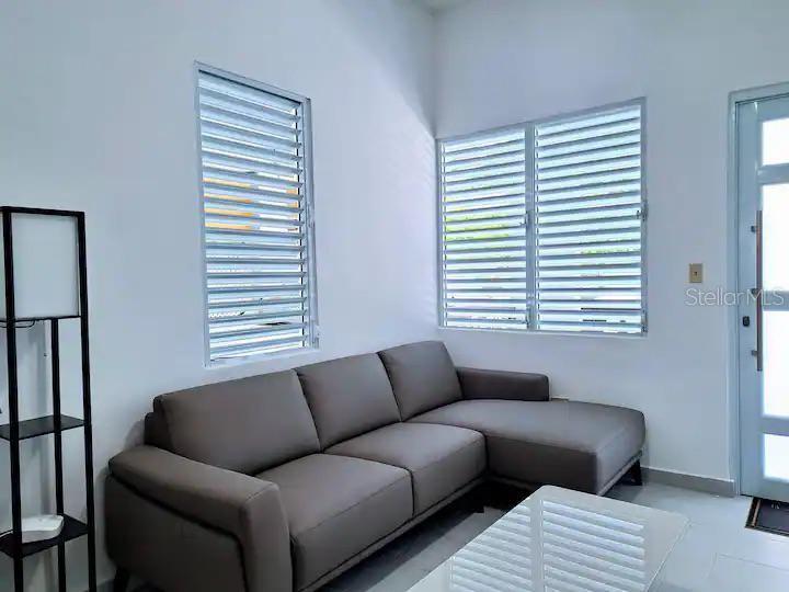 San Miguel Las Palmas / C, Calle Loiza, San Juan - 48