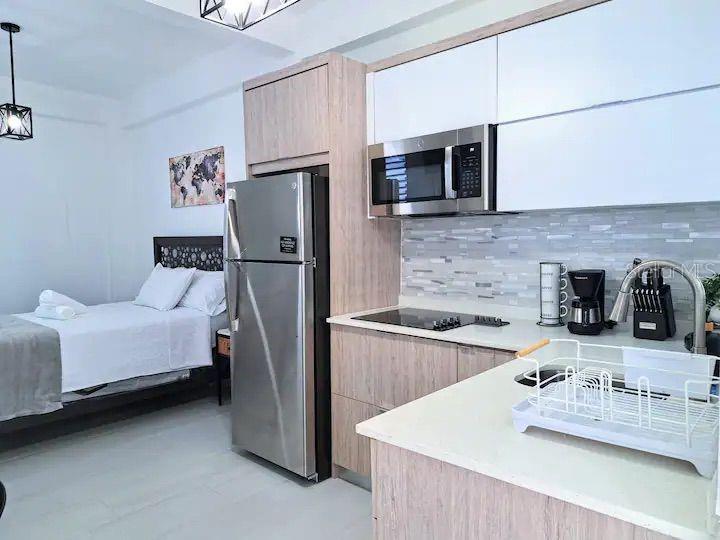 San Miguel Las Palmas / C, Calle Loiza, San Juan - 70