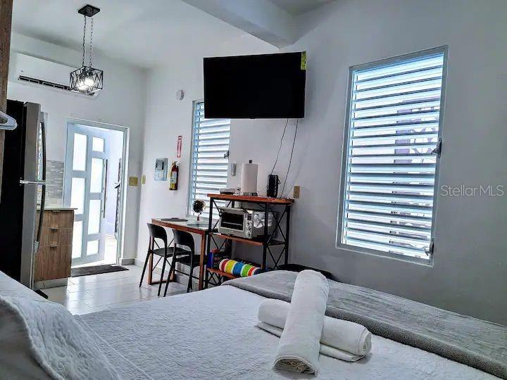 San Miguel Las Palmas / C, Calle Loiza, San Juan - 72