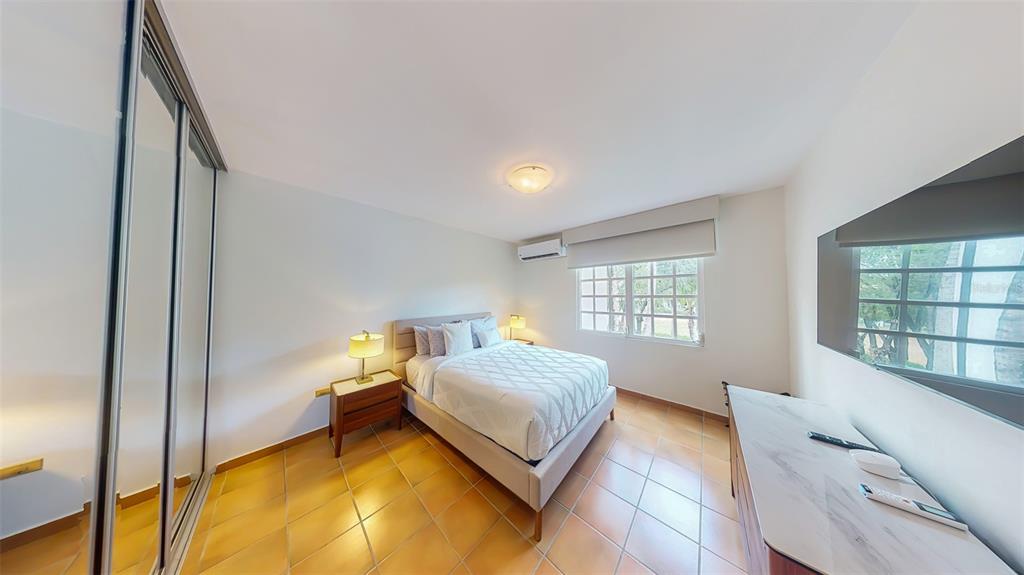 53, Calle Arrecife, Dorado - 29