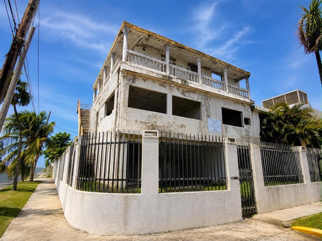 2151, Calle Cacique, San Juan - 2