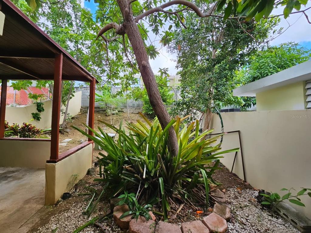 G 74, Calle 6, Villa El Encanto, Juana Diaz - 12