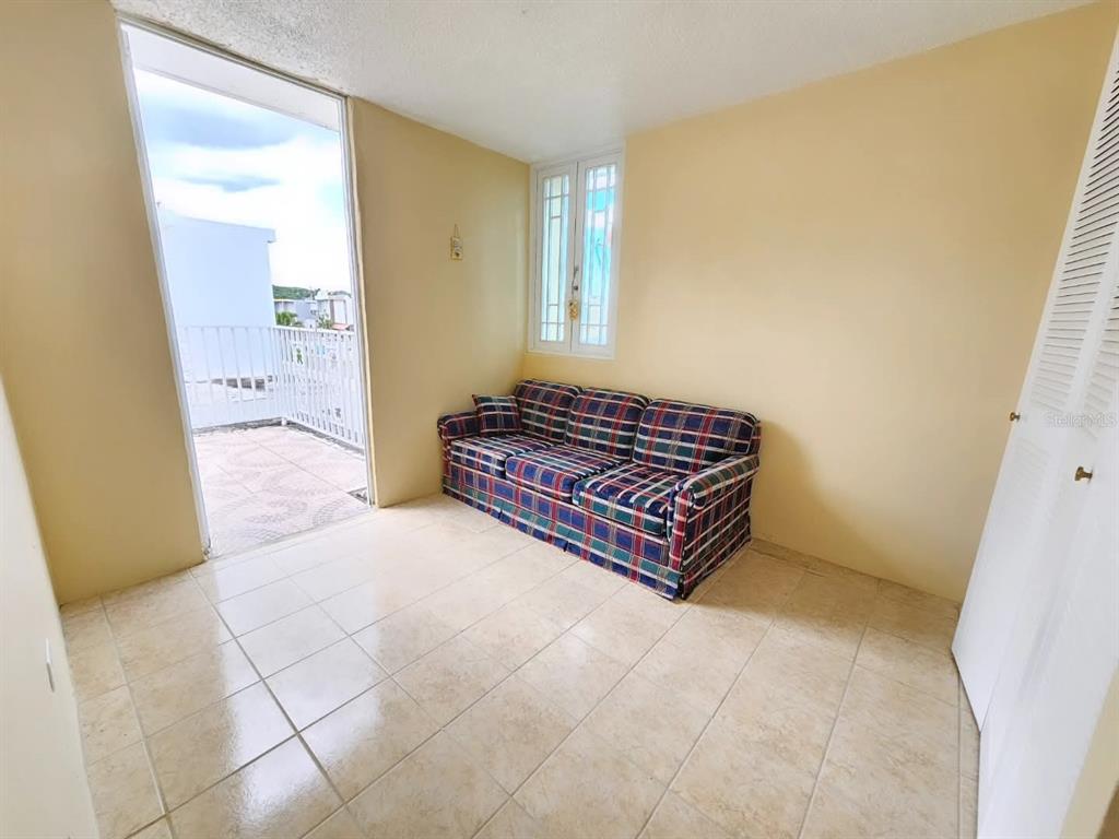 G 74, Calle 6, Villa El Encanto, Juana Diaz - 6