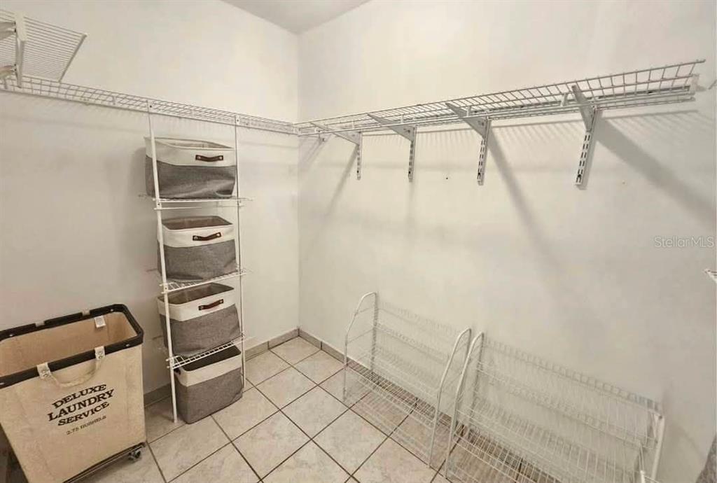B12, Ave 199 Las Cumbres, Ciudadela, Guaynabo - 7