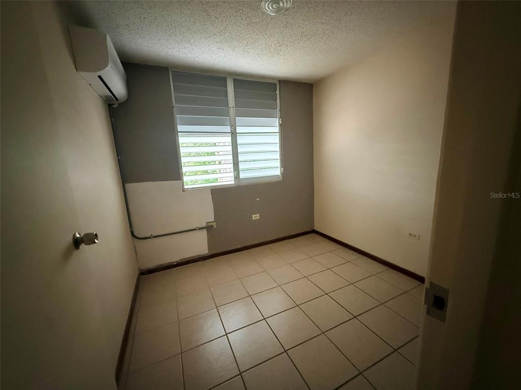 Carr. 105, Cond. Villa San Ignacio, Mayaguez - 5