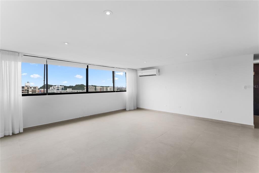 1504, 4, Generalife San Patricio, Guaynabo - 4