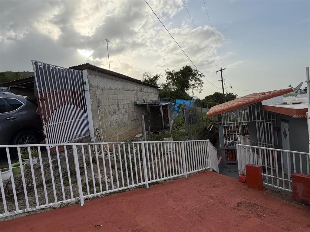 Carr. 10, Bo. Hato Viejo, Arecibo - 3