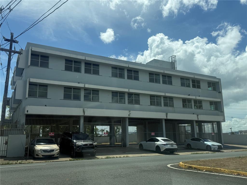 174, Dr. Agustin Stahl, Bayamon - 1
