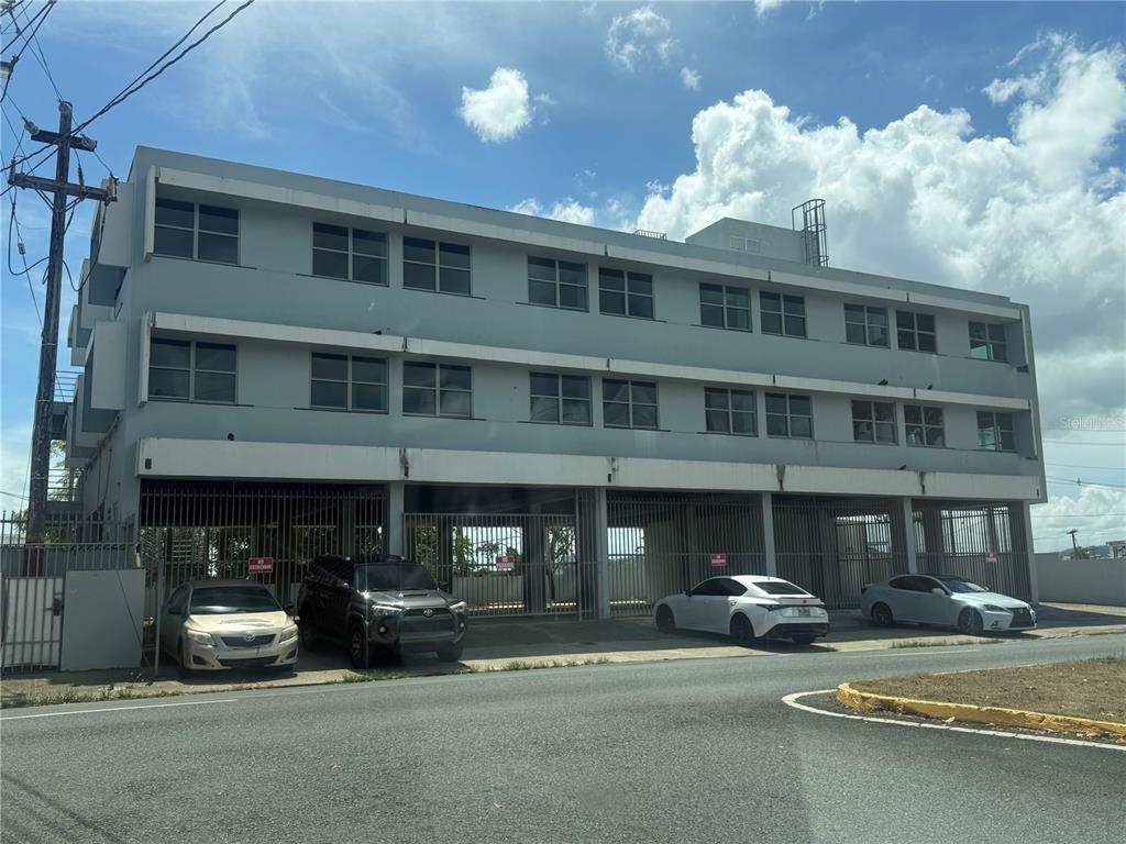 174, Dr. Agustin Stahl, Bayamon - 4