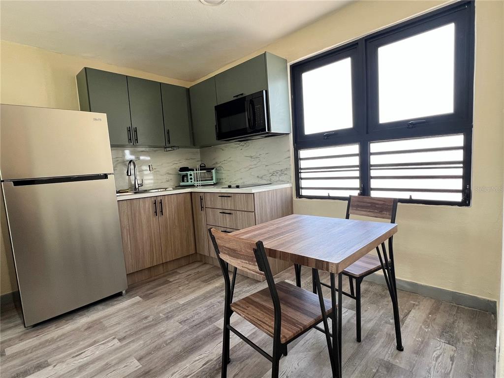 APT. #7, 84  St., Urb Sierra Bayamon 98-1, Bayamon - 4