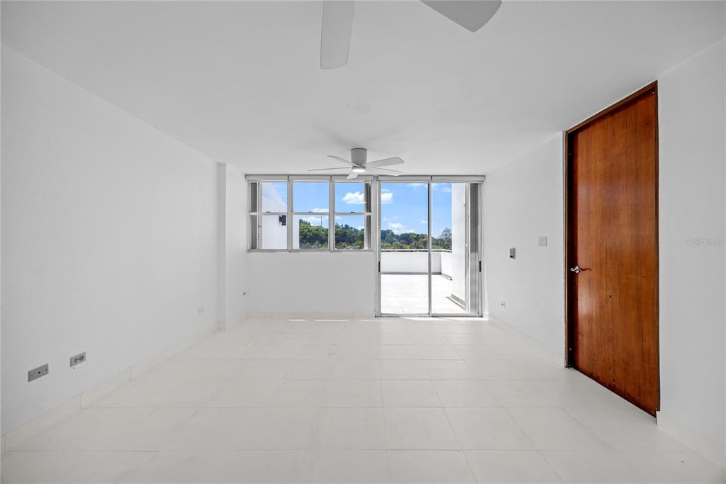 C-PH-D, 146 Ave Santa Ana, Bosque De La Villa De Torrimar, Guaynabo - 18