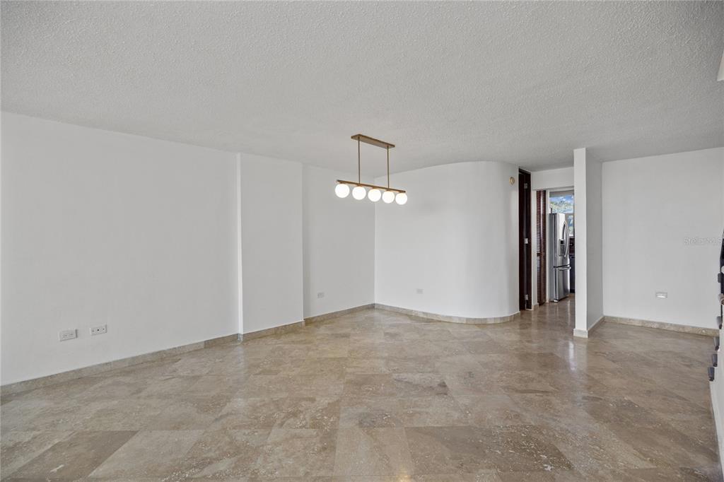 C-PH-D, 146 Ave Santa Ana, Bosque De La Villa De Torrimar, Guaynabo - 4